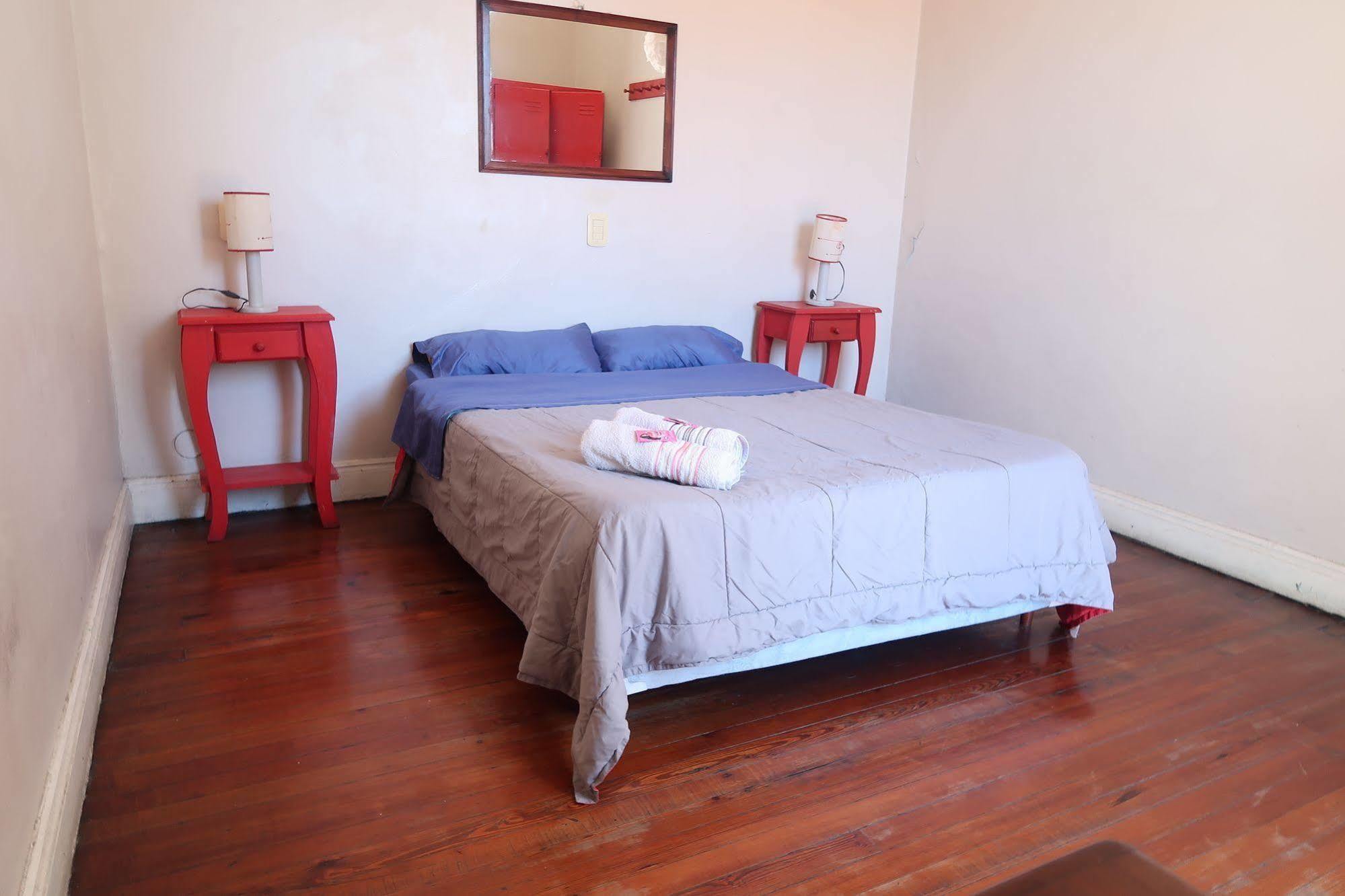 Hostel Inn บัวโนสไอเรส ภายนอก รูปภาพ